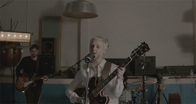 laura-marling-i-feel-your-love